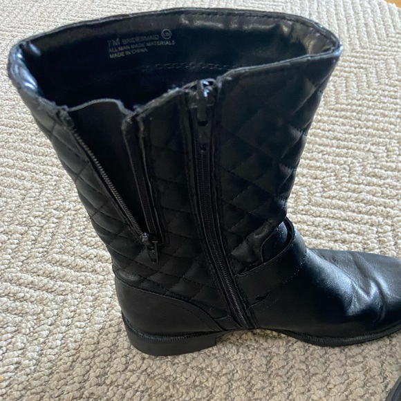 Aerosoles Mid-Calf Black Boots (Size 7) - Picture 4 of 6